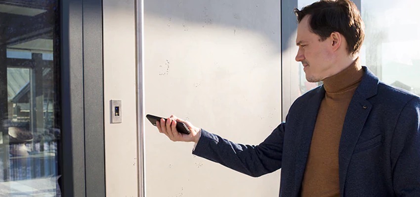 Wireless Digital Door Locks Repair And Installation in Willowbrook, CA