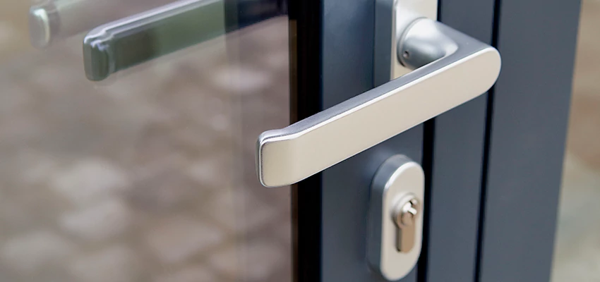 Broken Door Lock Cylinder Repair in Willowbrook, California