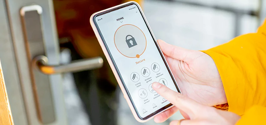 Digital Front Door Lock Repair And Installation in Willowbrook, California