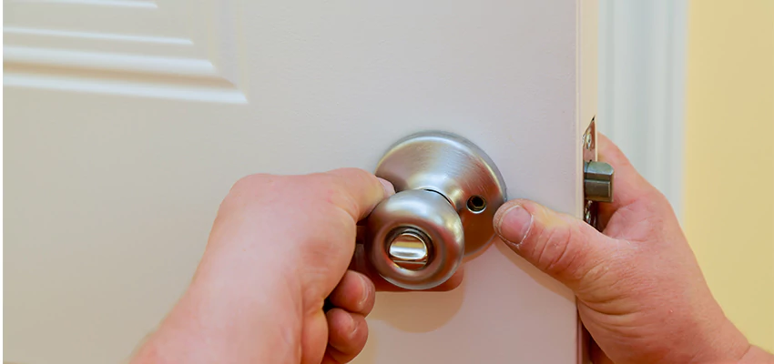 After-hours Locksmith For Lock And Key Installation in Willowbrook, CA