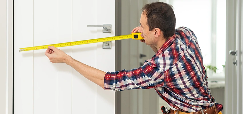 Bonded & Insured Locksmiths For Lock Repair in Willowbrook, California